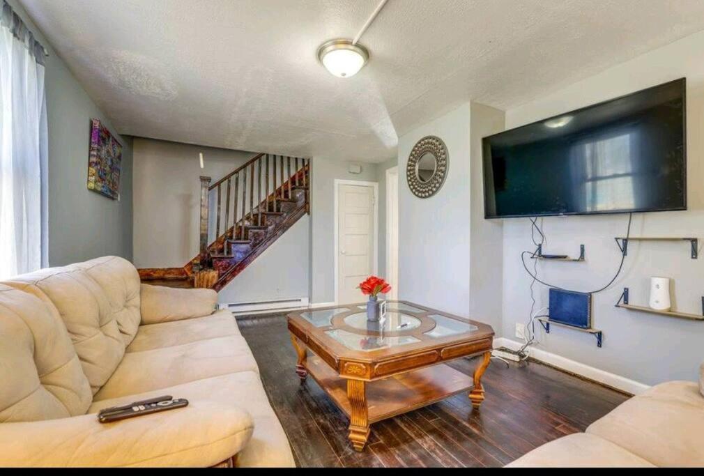 Comfortable Home Away From Home إيست هارتفورد المظهر الخارجي الصورة