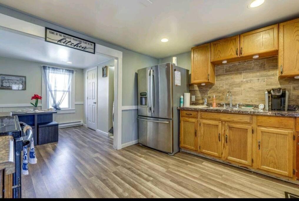 Comfortable Home Away From Home إيست هارتفورد المظهر الخارجي الصورة
